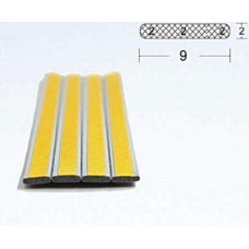 I  Gp EPDM gumijas profils ar pašlīmejošo slāni 2x9mm